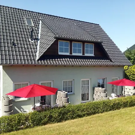 2 Im Lohme-hagen Im Nationalpark *